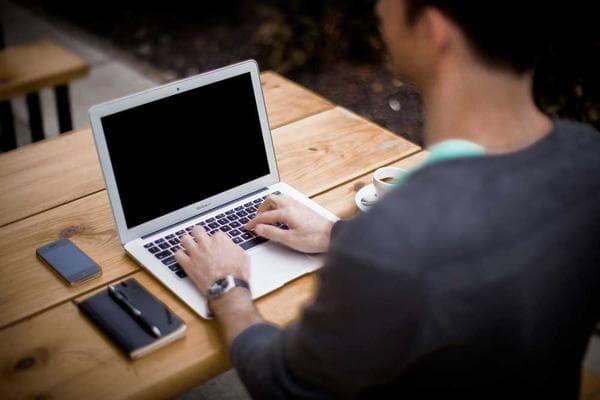10 Resume Mistakes That Are Costing You Job Interviews